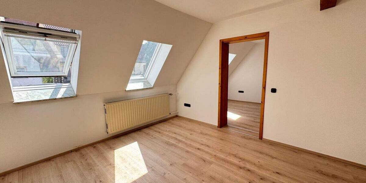 Einfamilienhaus Mitteleschenbach - 6 Zimmer, 160 m&sup2;, 289.000&euro; | Angebot:25680265