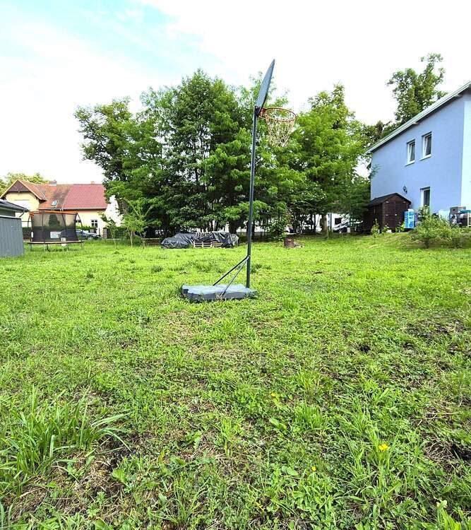 Grundstück zu verkaufen in Schwerin 129.000 € 400 m²