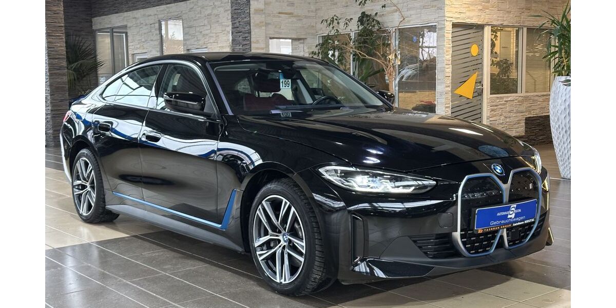 BMW i4 44.415 km 33.900 &euro; Eitorf 53783