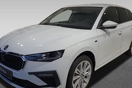 Skoda Scala 1.568 km 29.540 &euro; Dresden 01067