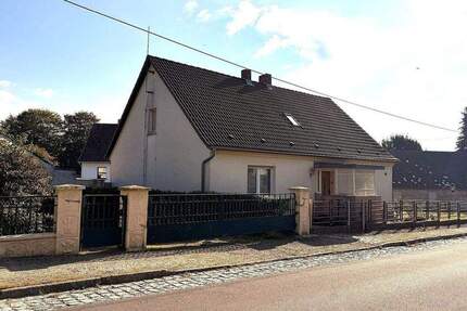 Haus Lauchhammer - 5 Zimmer, 136 m&sup2;, 114.990&euro; | Angebot:25263017