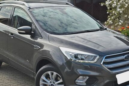 Ford Kuga 133.000 km 12.900 &euro; Salzgitter 38259