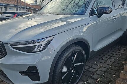 Volvo XC40 2.000 km 40.900 &euro; Chemnitz OT Röhrsdorf 09247
