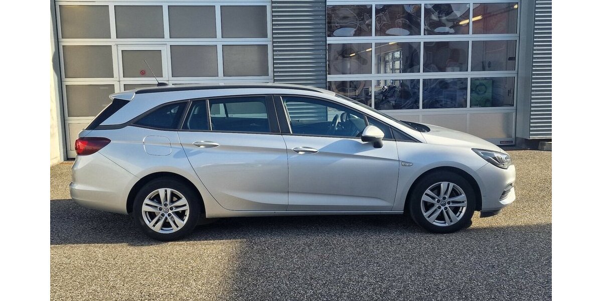 Opel Astra Edition StartStop NAVI Klima 72.000 km 13.299 &euro; Landau 76829