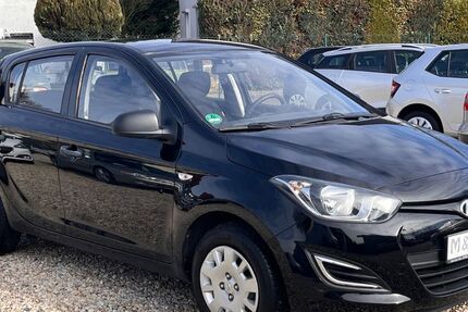 Hyundai i20 145.000 km 4.290 &euro; Bitterfeld-Wolfen 06766