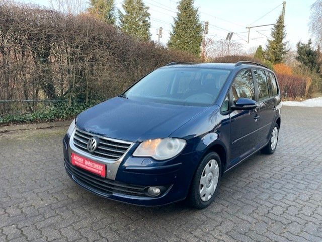 VW Touran 138.000 km 5.799 &euro; Bargteheide bei Hamburg 22941