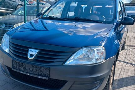 Dacia Logan 118.000 km 1.499 &euro; Berlin 13597