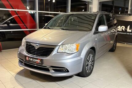 Lancia Voyager