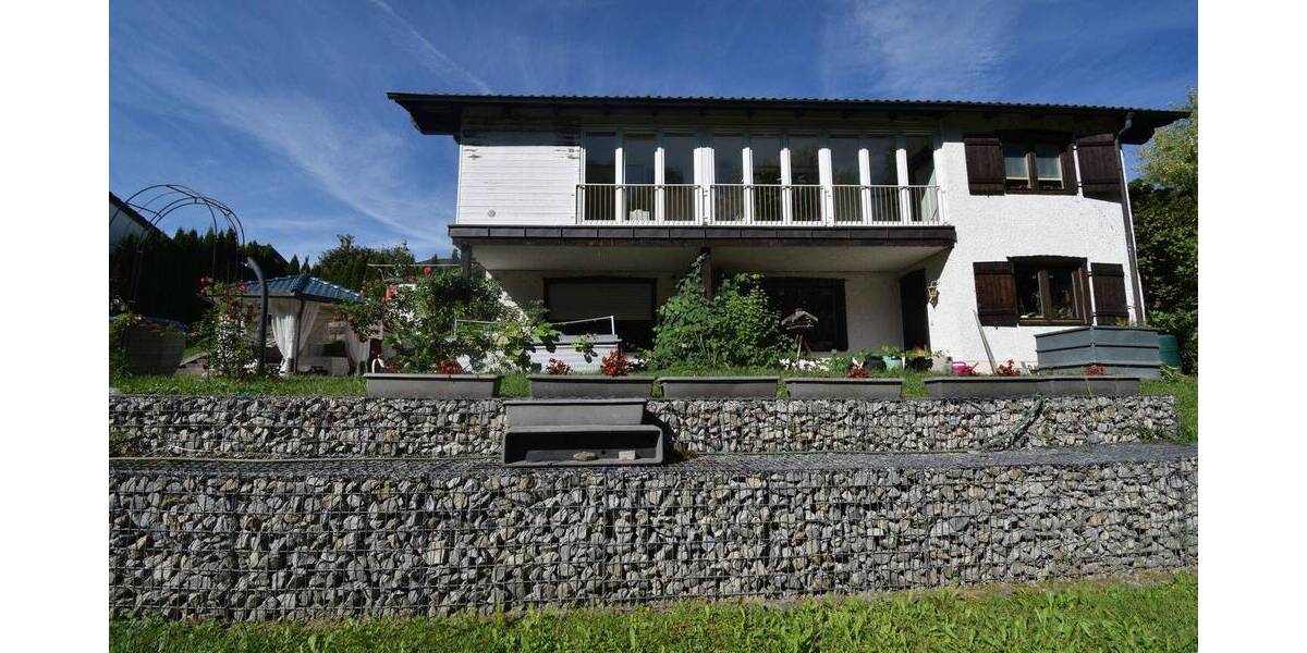 Mehrfamilienhaus, Wohnhaus Ruderting - 6 Zimmer, 210 m&sup2;, 449.000&euro; | Angebot:25697883