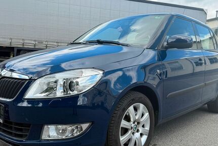 Skoda Fabia 72.359 km 7.699 &euro; Sprockhövel 45549