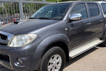 Toyota Hilux 194.000 km 13.900 &euro; Markt Schwaben 85570