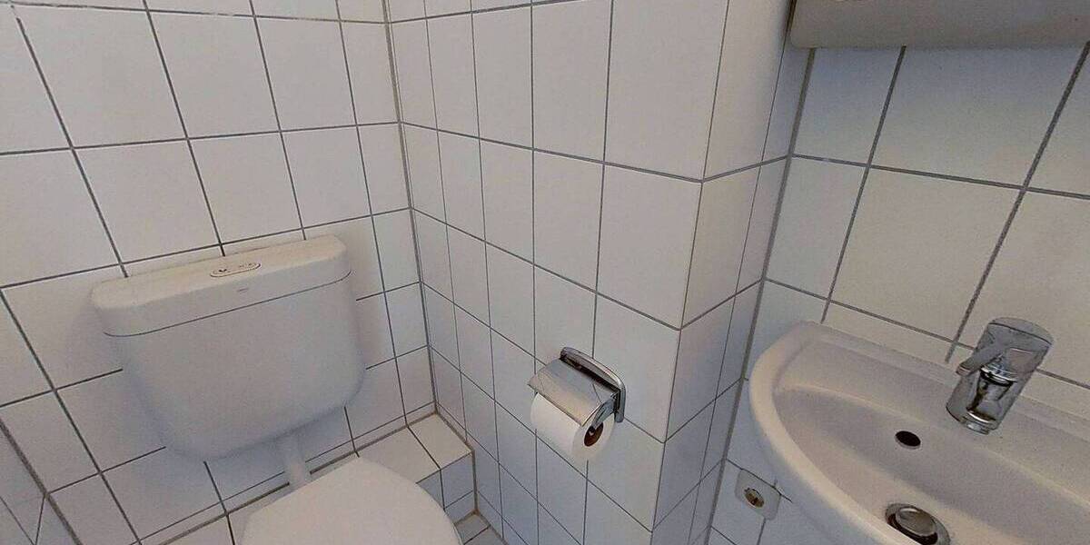 Etagenwohnung Bückeburg - 5 Zimmer, 102 m&sup2;, 950&euro; | Angebot:26902492