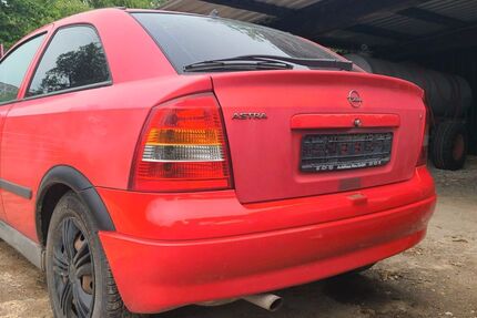 Opel Astra 158.000 km 2.200 &euro; Homberg ohm 35316