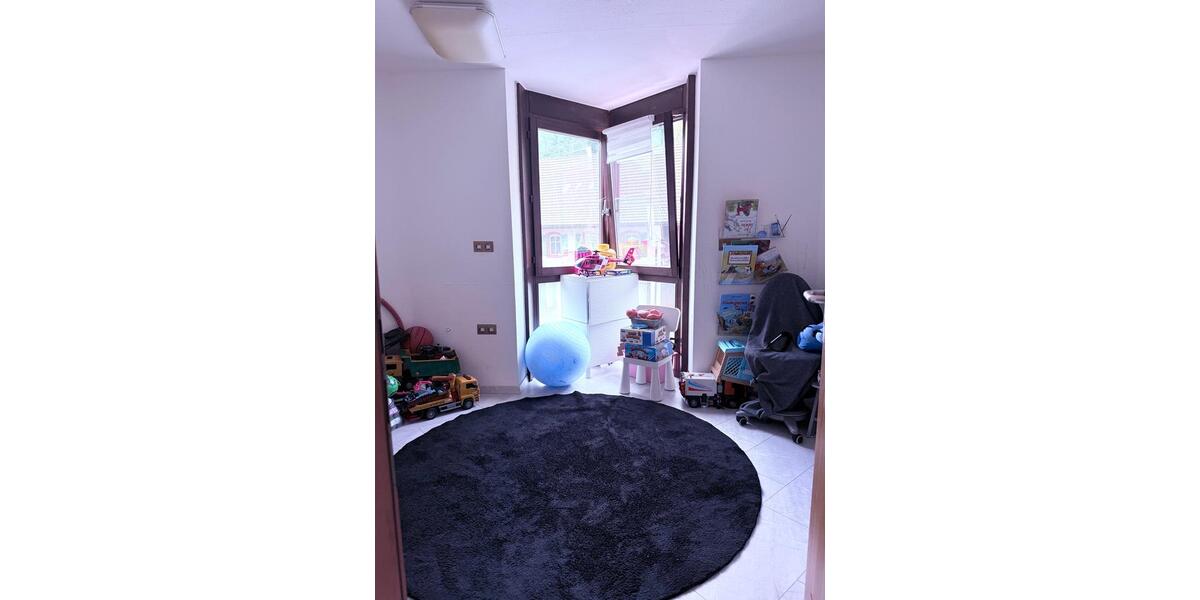 Etagenwohnung Lörrach Brombach - 4.5 Zimmer, 145 m&sup2;, 450.000&euro; | Angebot:26762294