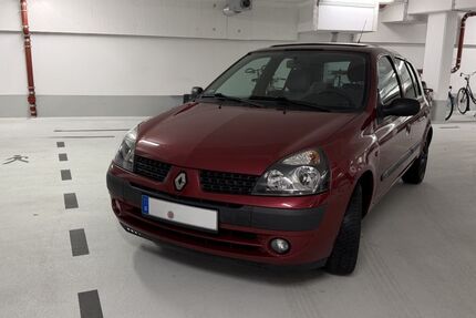 Renault Clio 96.500 km 1.890 &euro; Münster 48159