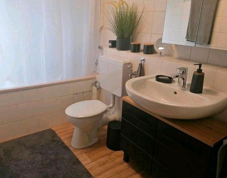 Ferienimmobilie Köln Mülheim - 70&euro; | Angebot:25878913