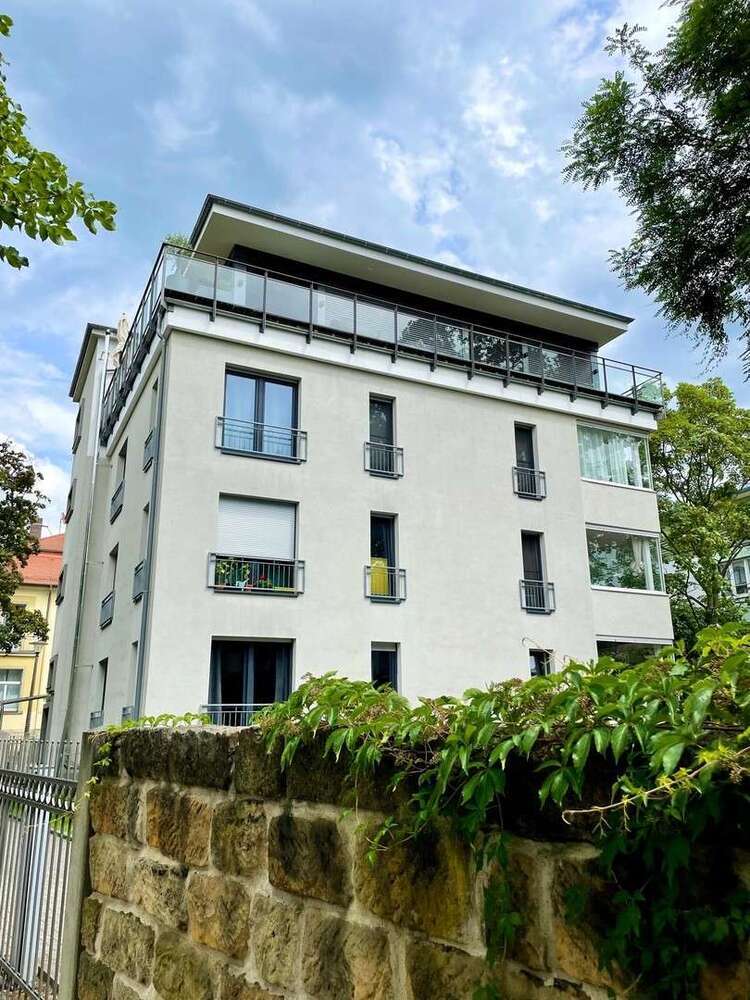 Wohnung zum Kaufen in Dresden 717.000 € 167.91 m²