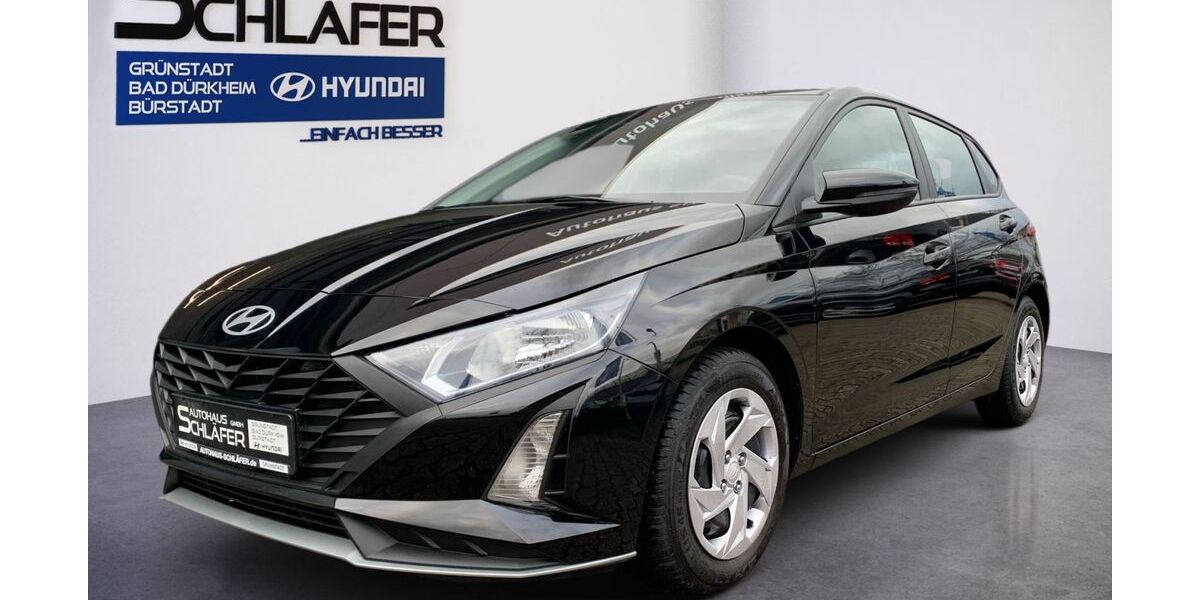 Hyundai i20 10.825 km 16.380 &euro; Bad Dürkheim 67098