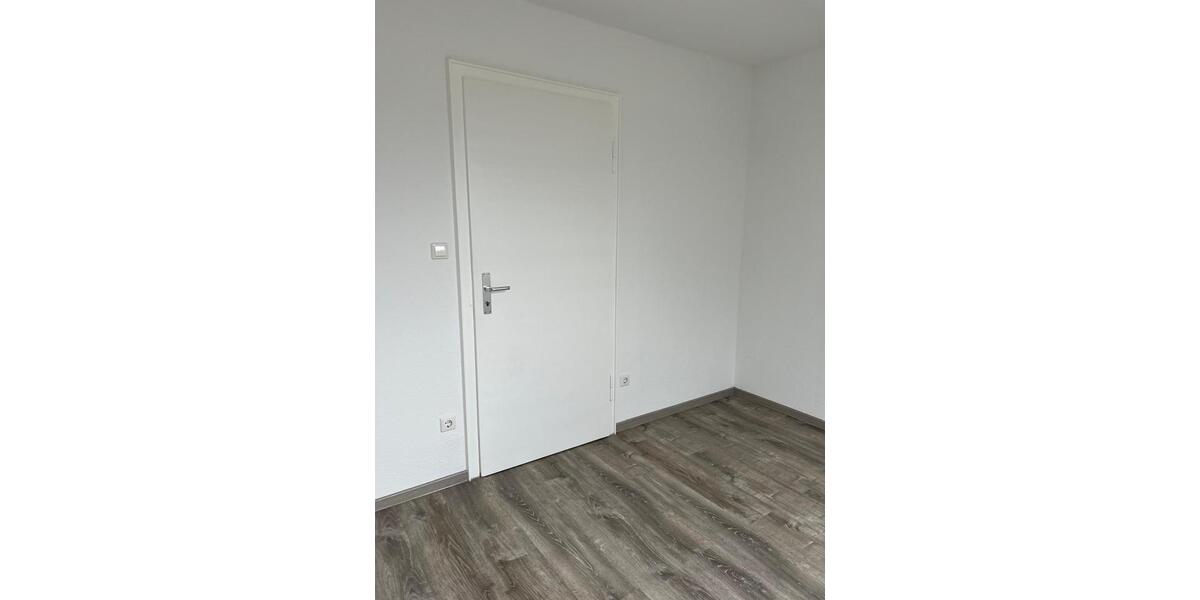 Dachgeschoßwohnung Heilbronn - 4 Zimmer, 90 m&sup2;, 1.090&euro; | Angebot:25987915