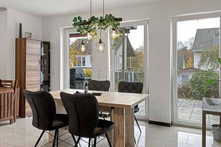 RESERVIERT: Moderne 3- Zimmer-Erdgeschosswohnung mit eigenem Garten und Stellplatz 3 zimmer