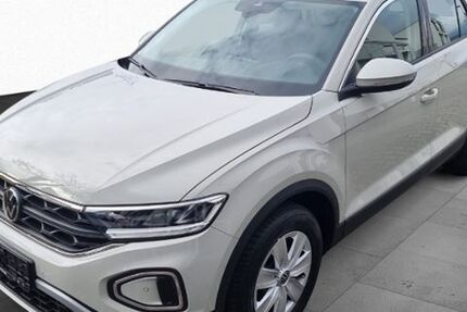 VW T-Roc 7.996 km 21.290 &euro; Murnau 82418