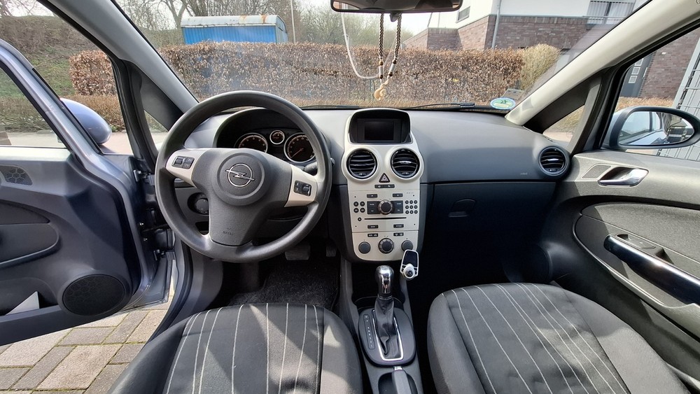 Opel Corsa D 165.000 km 3.500 &euro; Bedburg-Hau 47551