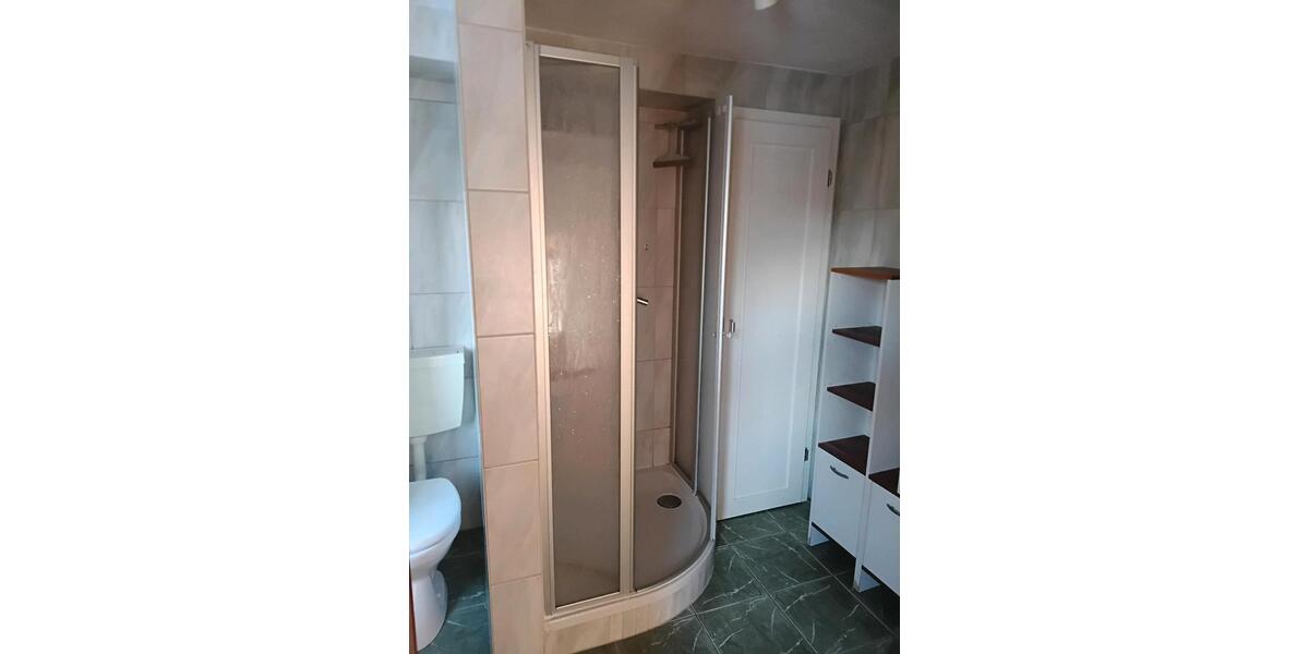 Einfamilienhaus Wasungen - 9 Zimmer, 180 m&sup2;, 750&euro; | Angebot:25275607