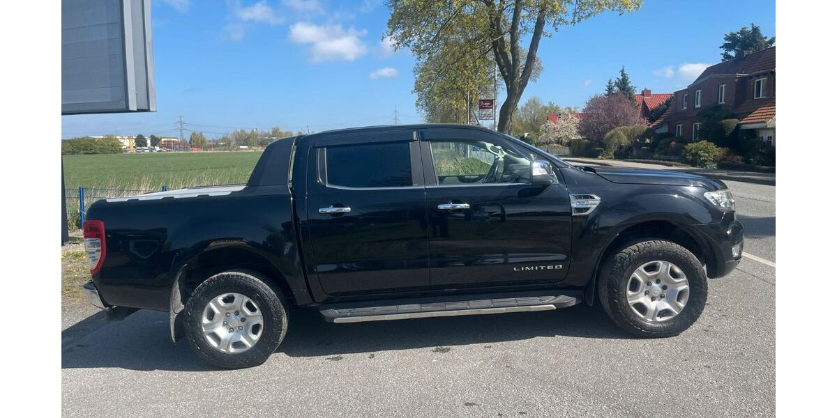 Ford Ranger 124.517 km 17.950 &euro; Broderstorf 18184