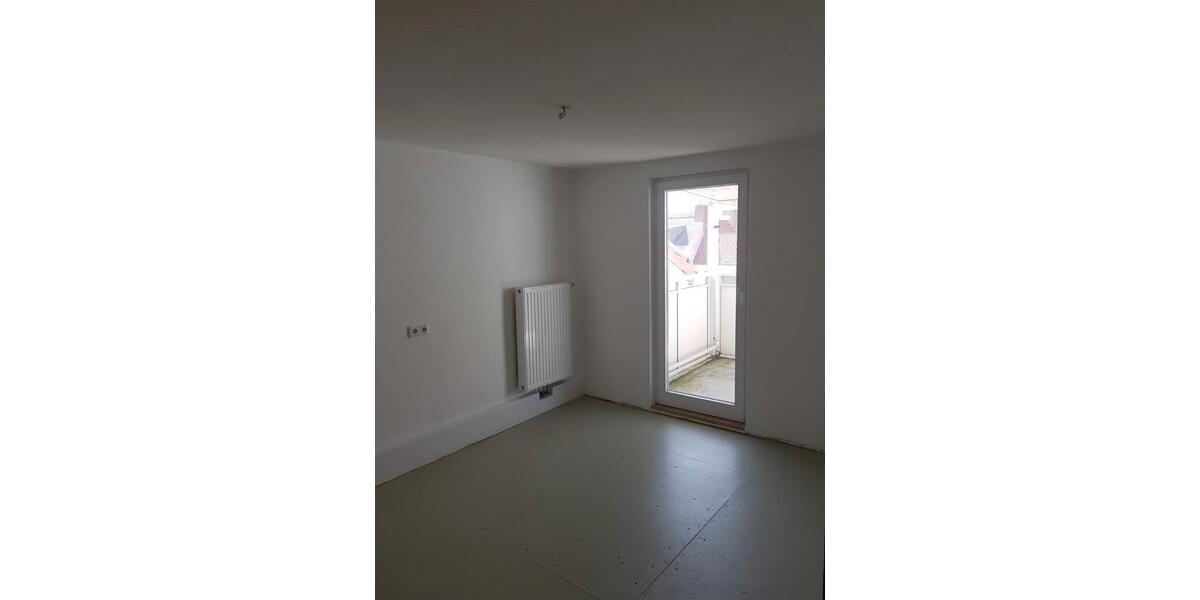 Dachgeschoßwohnung Bremerhaven Geestemünde - 3 Zimmer, 79 m&sup2;, 409&euro; | Angebot:26234116