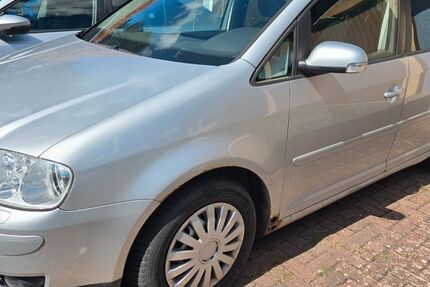 VW Touran 277.000 km 900 € Randersacker 97236