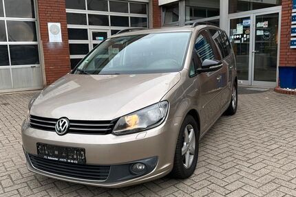 VW Touran 179.379 km 9.900 &euro; Vechta 49377