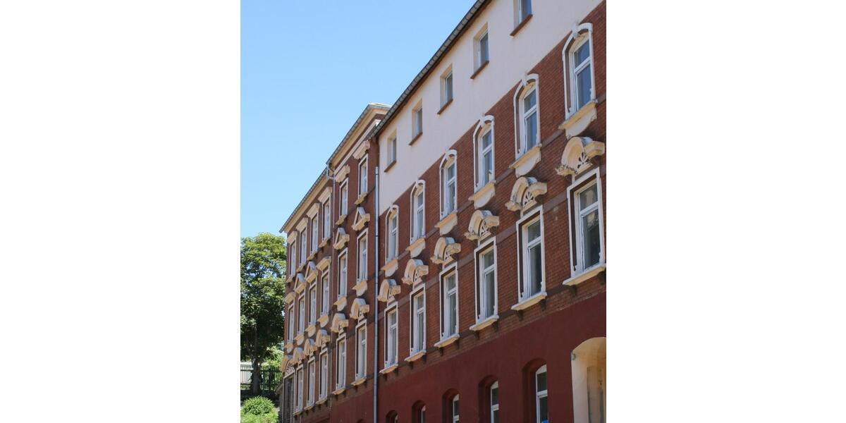 Dachgeschoßwohnung Klingenthal - 4 Zimmer, 84 m&sup2;, 385&euro; | Angebot:25536092