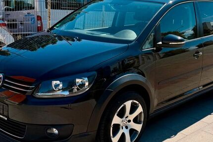 VW Touran 218.000 km 7.950 &euro; Hamburg 20097