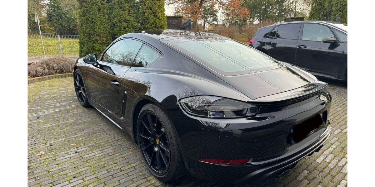 Porsche Cayman 31.050 km 81.390 &euro; Altenstadt 63674