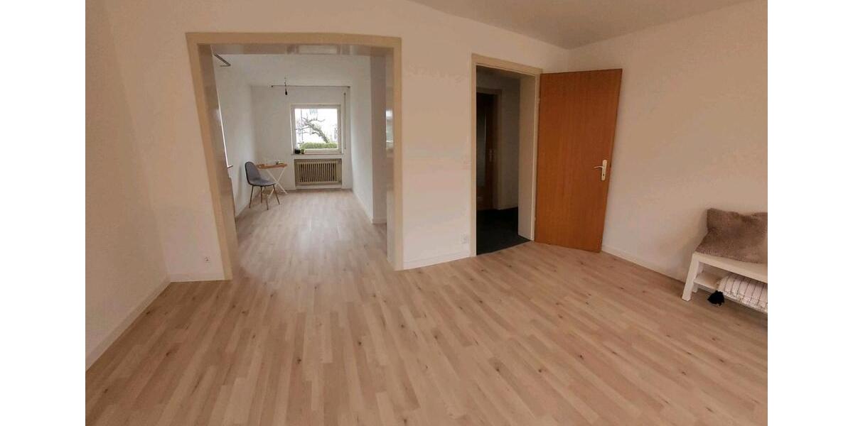 Mehrfamilienhaus, Wohnhaus Urbach - 6 Zimmer, 145 m&sup2;, 2.290&euro; | Angebot:24585306
