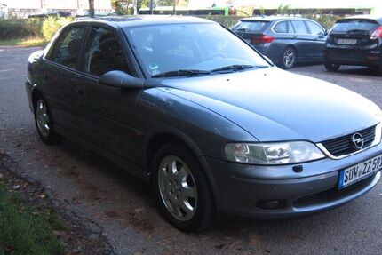 Opel Vectra 141.000 km 3.500 € Herxheim 76863