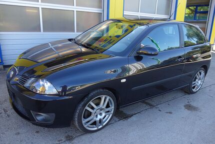Seat Ibiza 179.872 km 4.999 € Dresden 01159