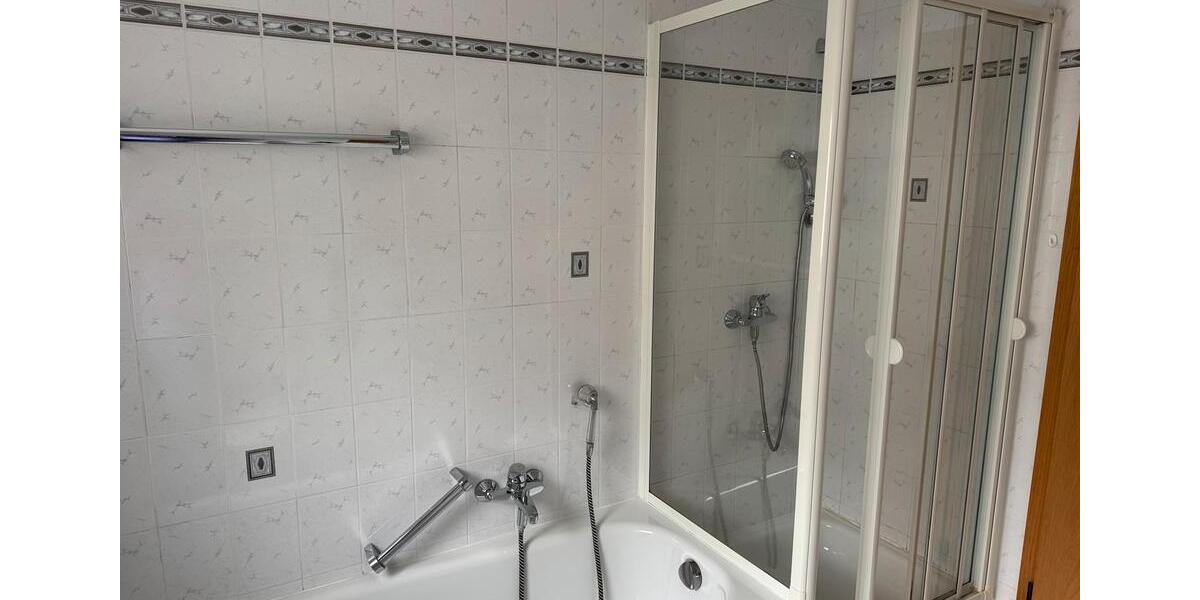 Erdgeschoßwohnung Neckarsulm - 3.5 Zimmer, 83 m&sup2;, 1.050&euro; | Angebot:25442218