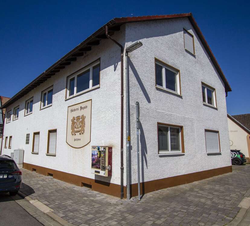 Haus zum Kaufen in Alsbach-Hähnlein 520.000 € 323 m²