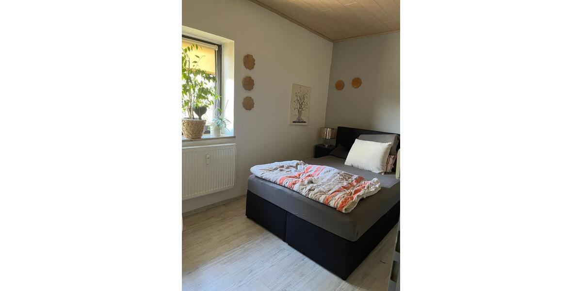 Mehrfamilienhaus, Wohnhaus Neusorg - 25 Zimmer, 440 m&sup2;, 383.000&euro; | Angebot:26297133