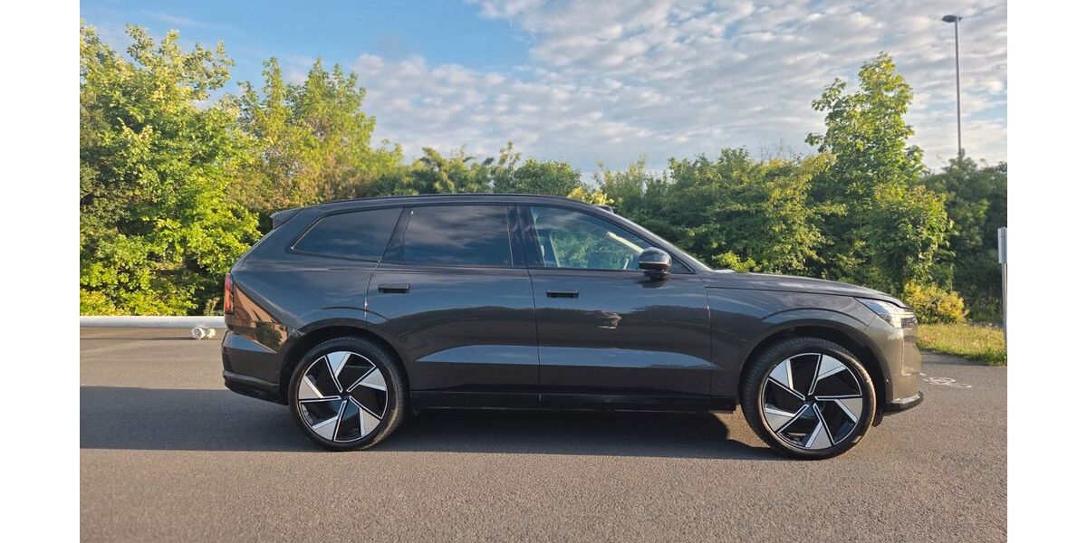 Volvo EX90 11.000 km 90.000 &euro; Jüterbog 14913
