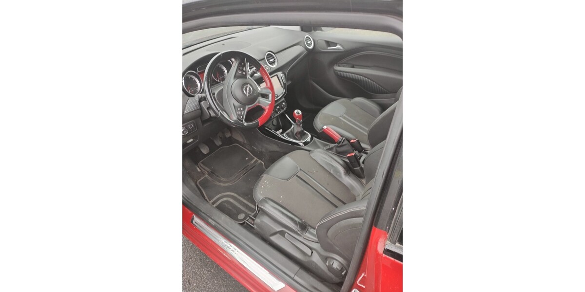 Opel Adam 127.000 km 5.100 € Hamm 59065