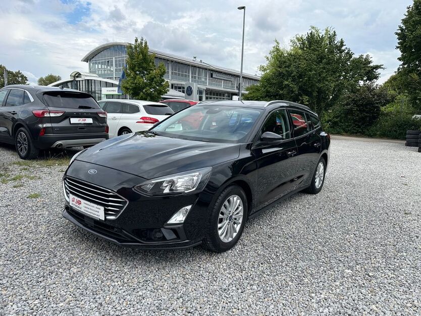 Ford Focus 111.454 km 13.999 € Filderstadt /bei Stuttgart 70794