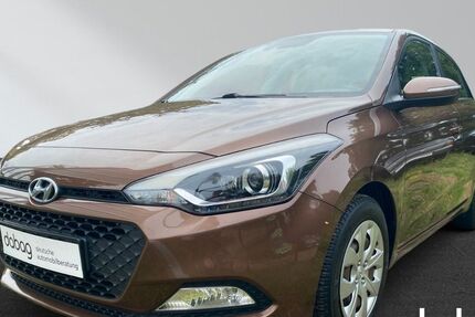 Hyundai i20 72.485 km 11.990 &euro; Kremmen bei Berlin 16766