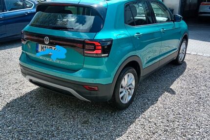 VW T-Cross 59.600 km 15.400 &euro; Grasbrunn 85630