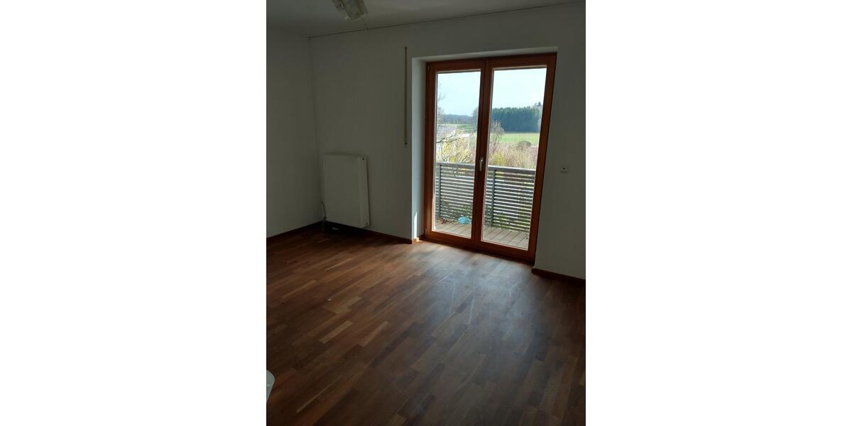 Doppelhaushälfte Glonn - 4 Zimmer, 130 m&sup2;, 1.900&euro; | Angebot:25948203