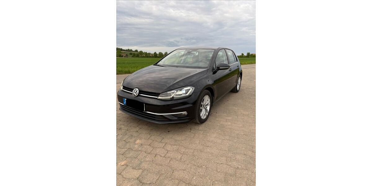 VW Golf 231.246 km 9.400 &euro; Lonnerstadt 91475