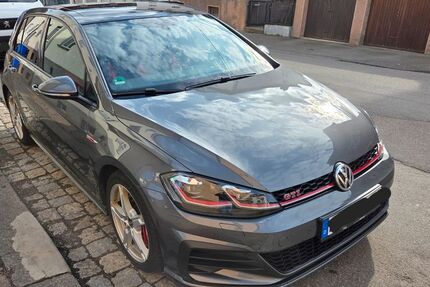 VW Golf 90.000 km 22.500 &euro; Albstadt 72458