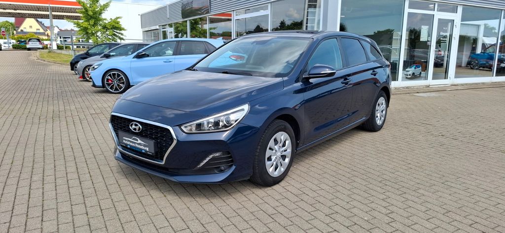 Hyundai i30 53.684 km 14.200 &euro; Aschersleben 06449