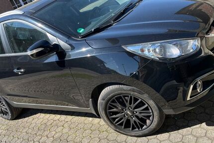 Hyundai ix35 148.000 km 9.990 &euro; Herzogenrath 52134